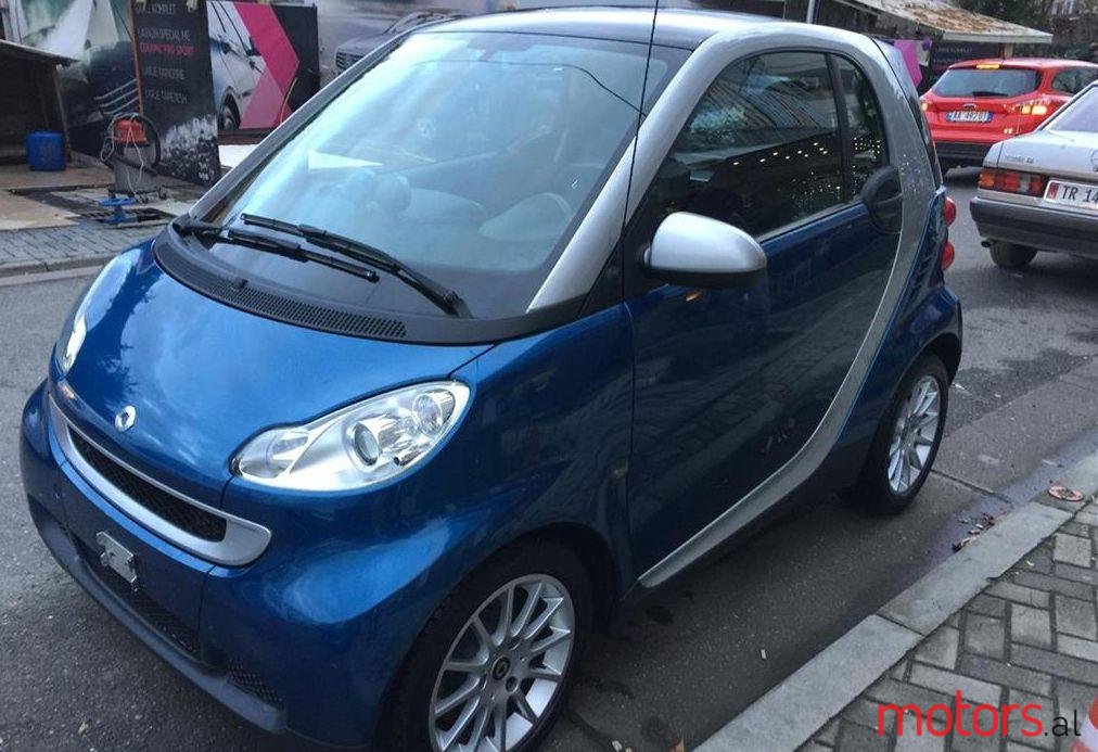 2008' Smart Fortwo photo #1