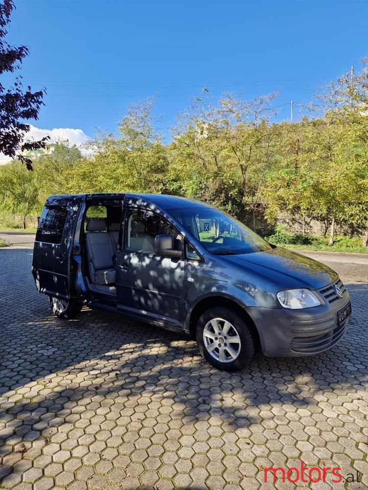 2007' Volkswagen Caddy photo #4