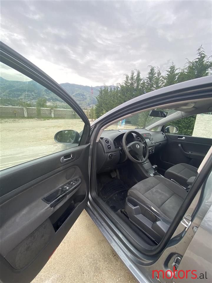 2005' Volkswagen Golf Plus photo #4