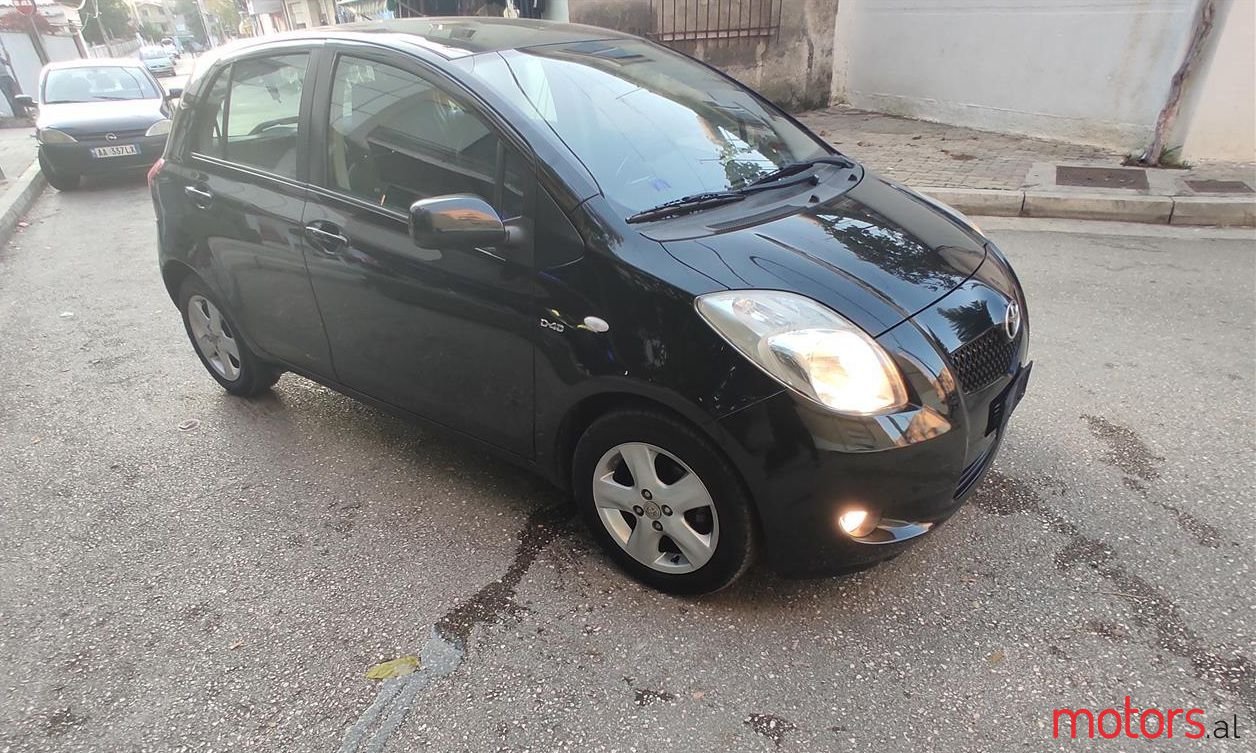 2006' Toyota Yaris photo #1