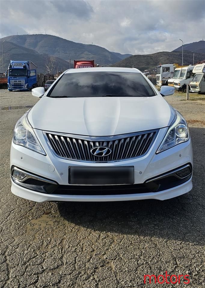 2016' Hyundai Grandeur photo #3