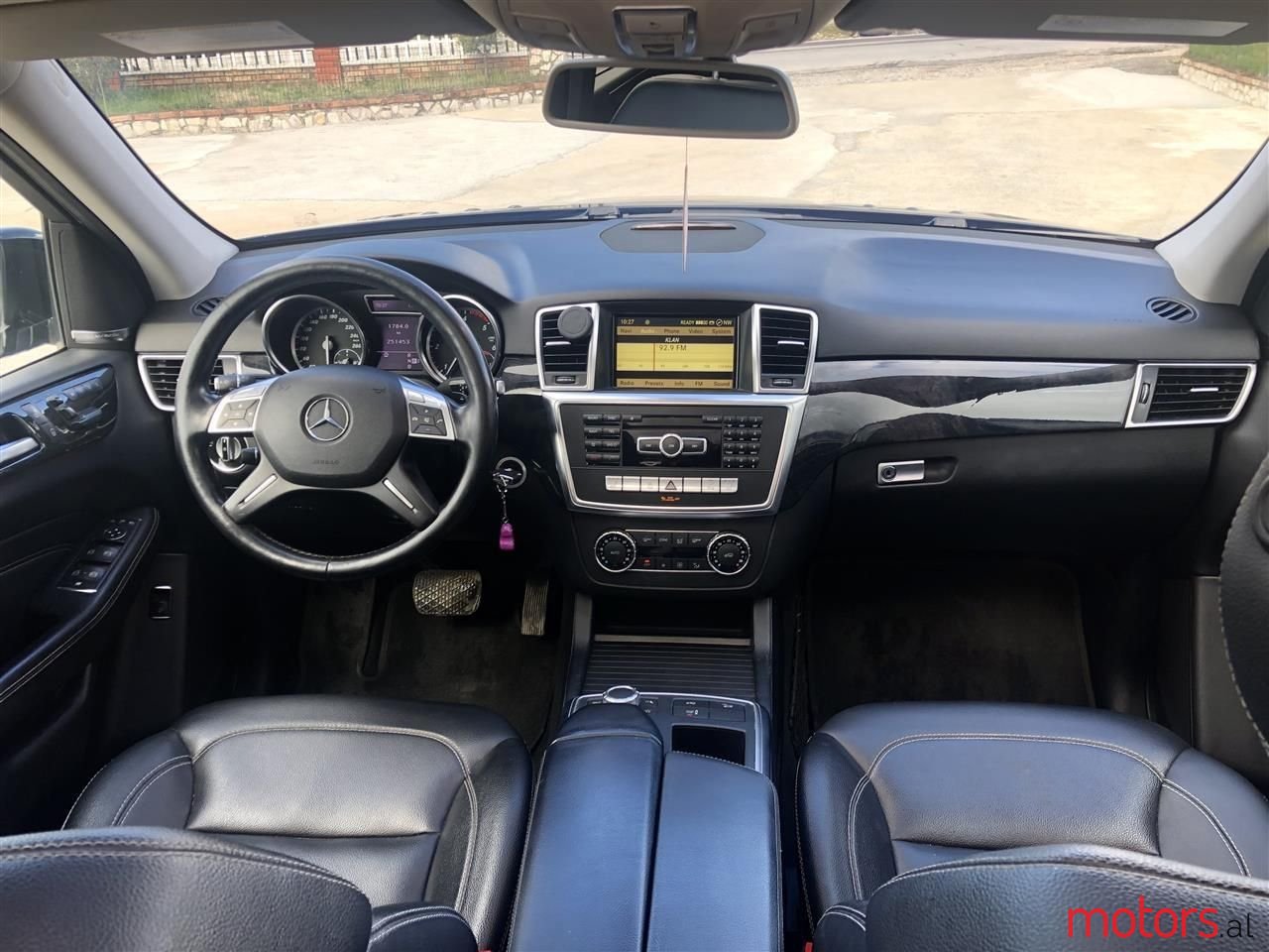 2012' Mercedes-Benz ML 350 photo #3