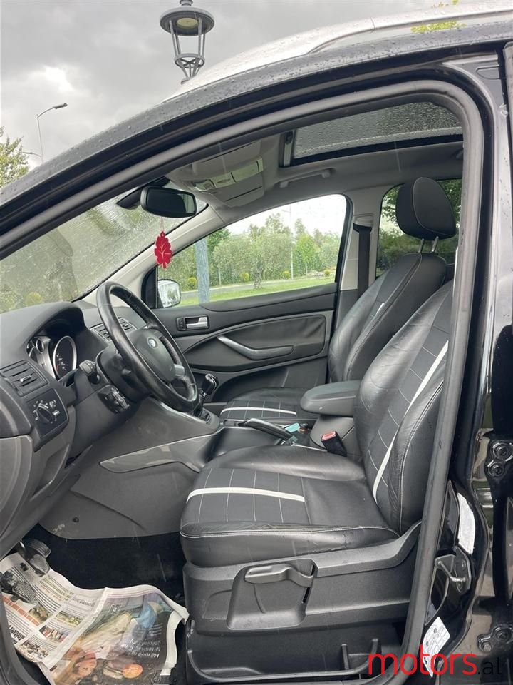 2008' Ford Kuga photo #4