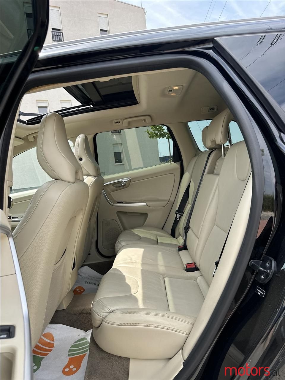 2010' Volvo Xc 60 photo #5