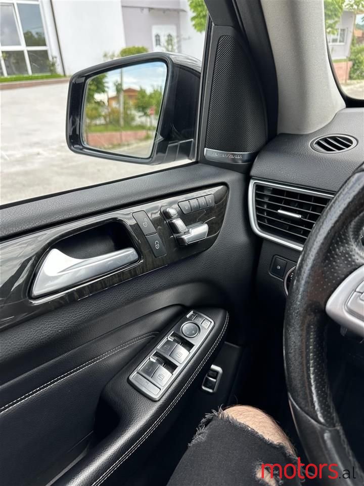 2012' Mercedes-Benz ML 350 photo #5