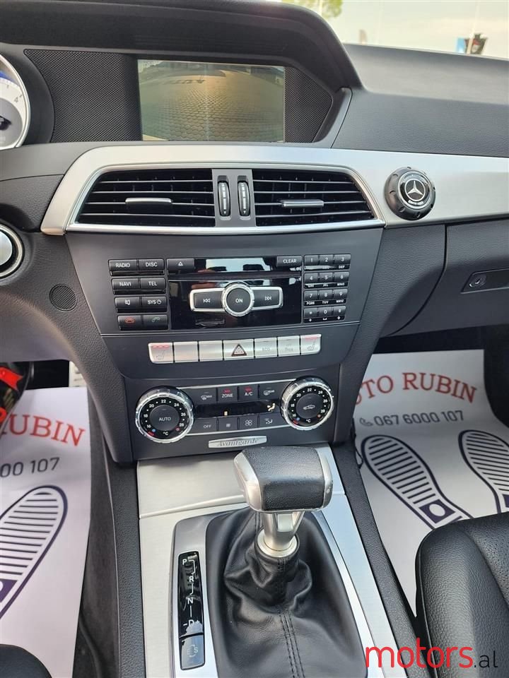 2013' Mercedes-Benz C 220 photo #2