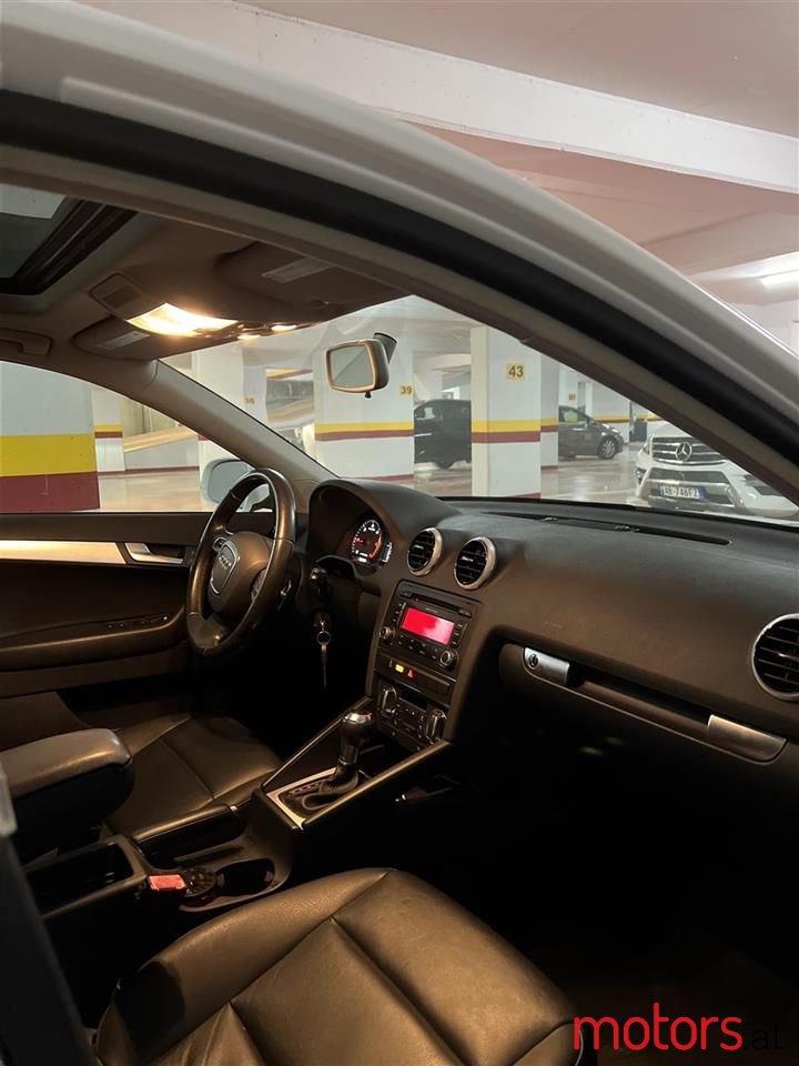 2011' Audi A3 photo #2