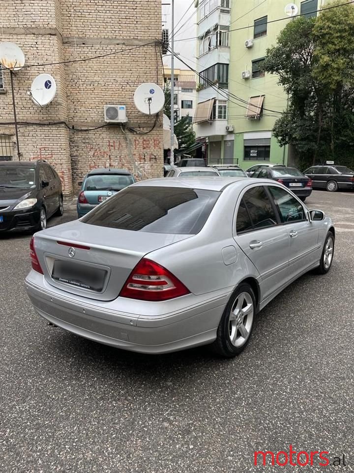 2006' Mercedes-Benz C 180 photo #3