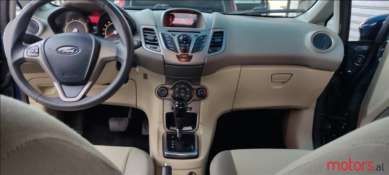 2009' Ford Fiesta photo #6