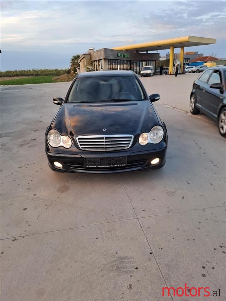 2005' Mercedes-Benz C 200 photo #1