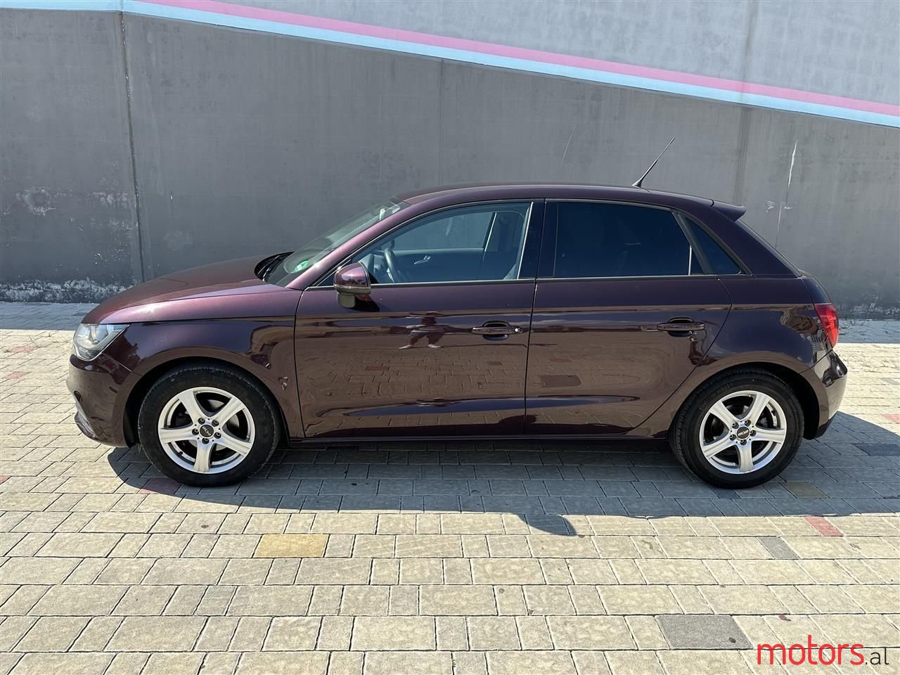 2012' Audi A1 photo #6