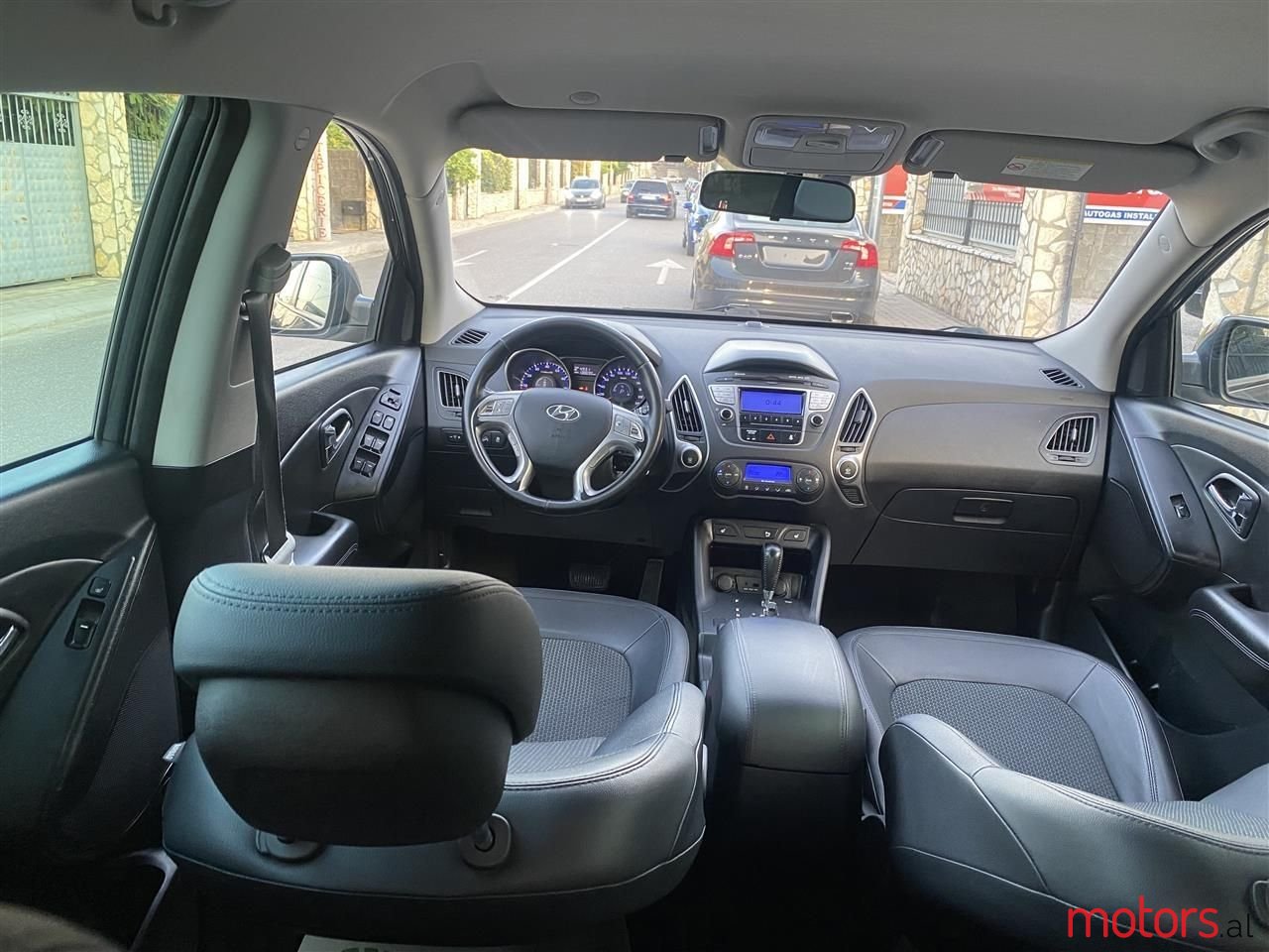 2010' Hyundai ix35 photo #6