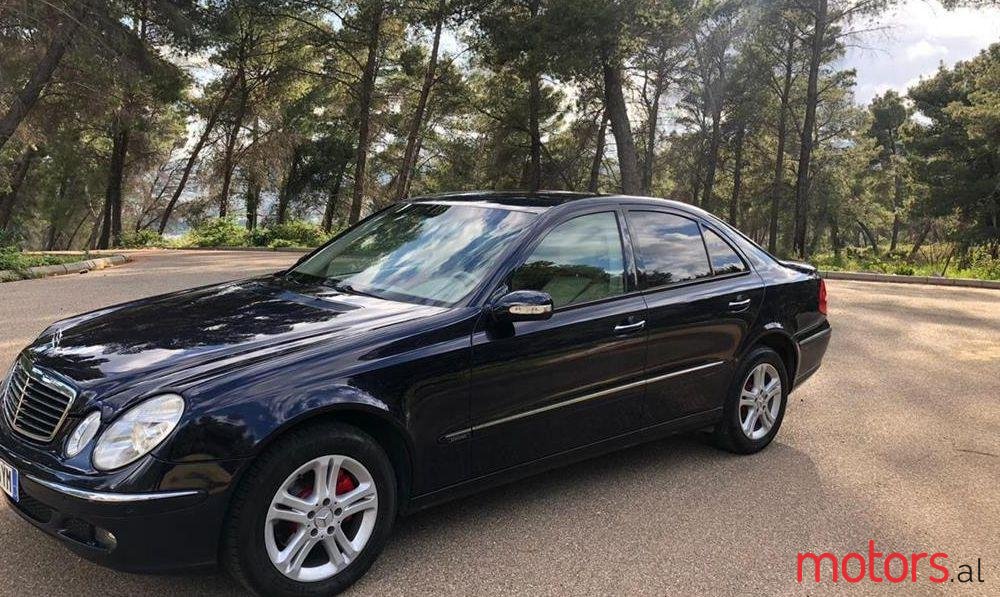 2006' Mercedes-Benz E 200 photo #1