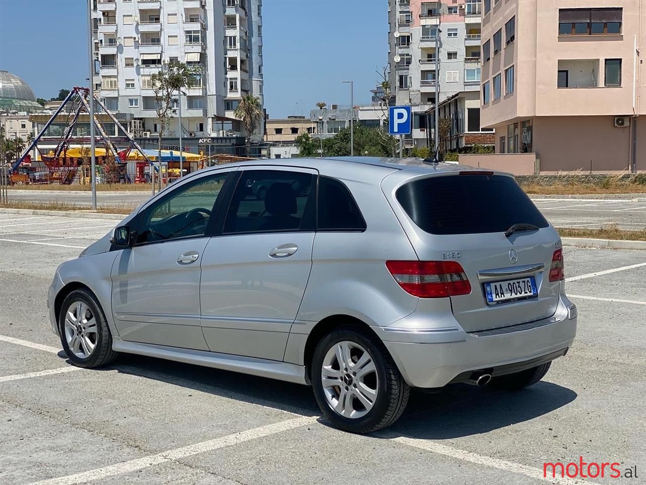 2008' Mercedes-Benz B 180 photo #2