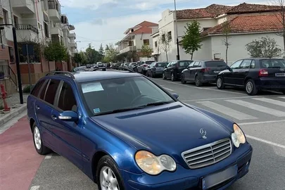 2005' Mercedes-Benz C 200