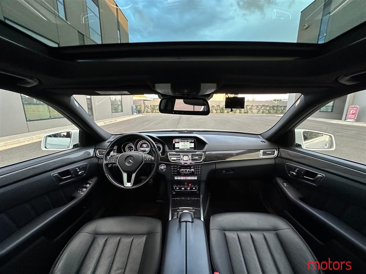 2014' Mercedes-Benz E 250 photo #1