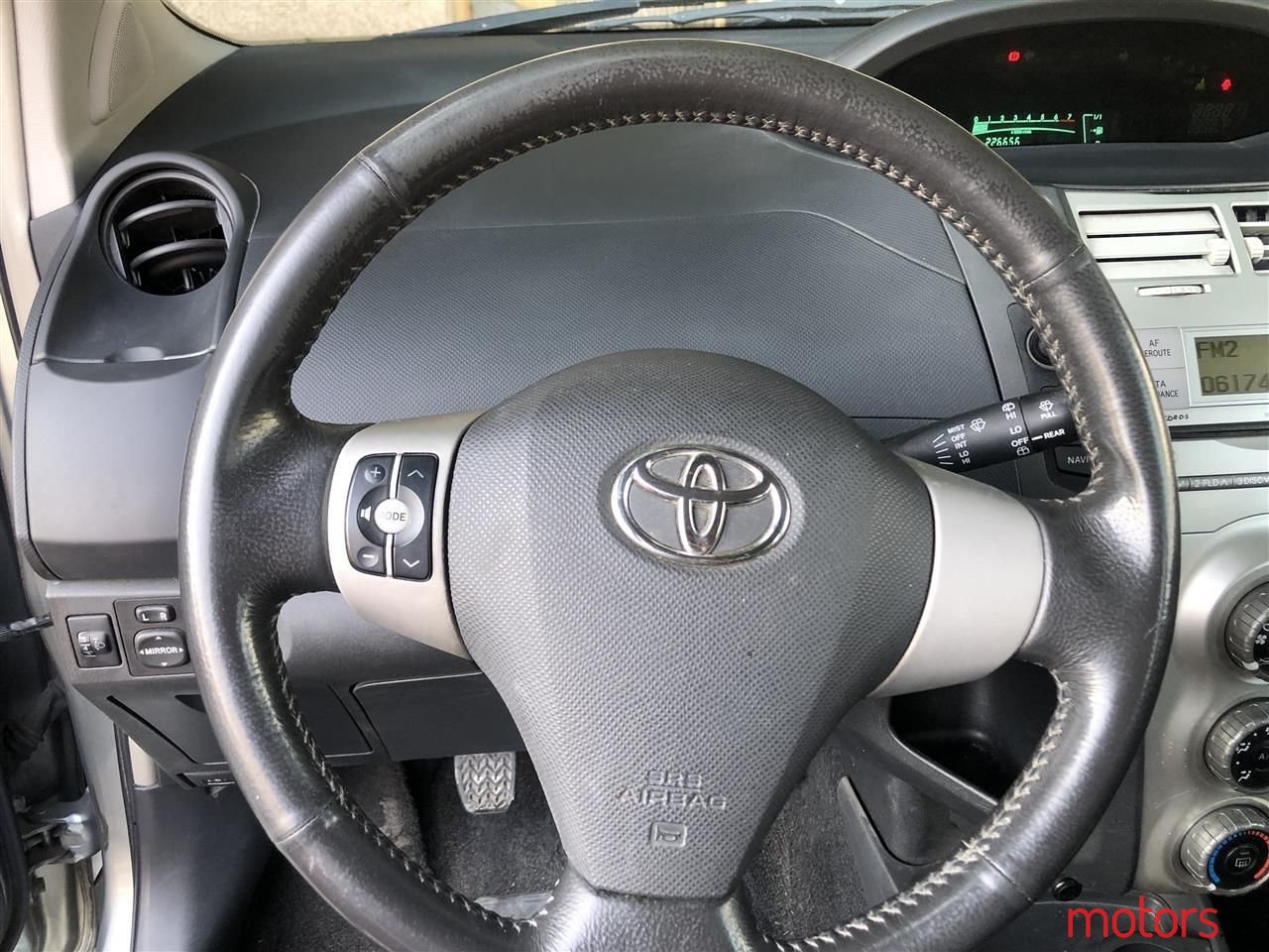 2006' Toyota Yaris photo #4