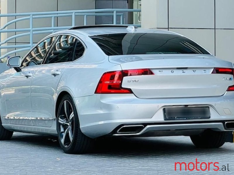 2017' Volvo S90 photo #4
