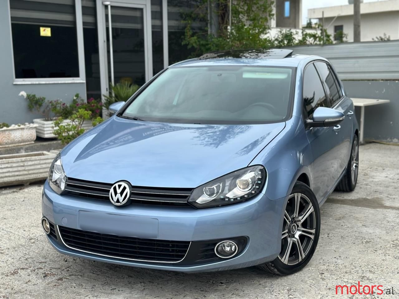 2013' Volkswagen Golf photo #1