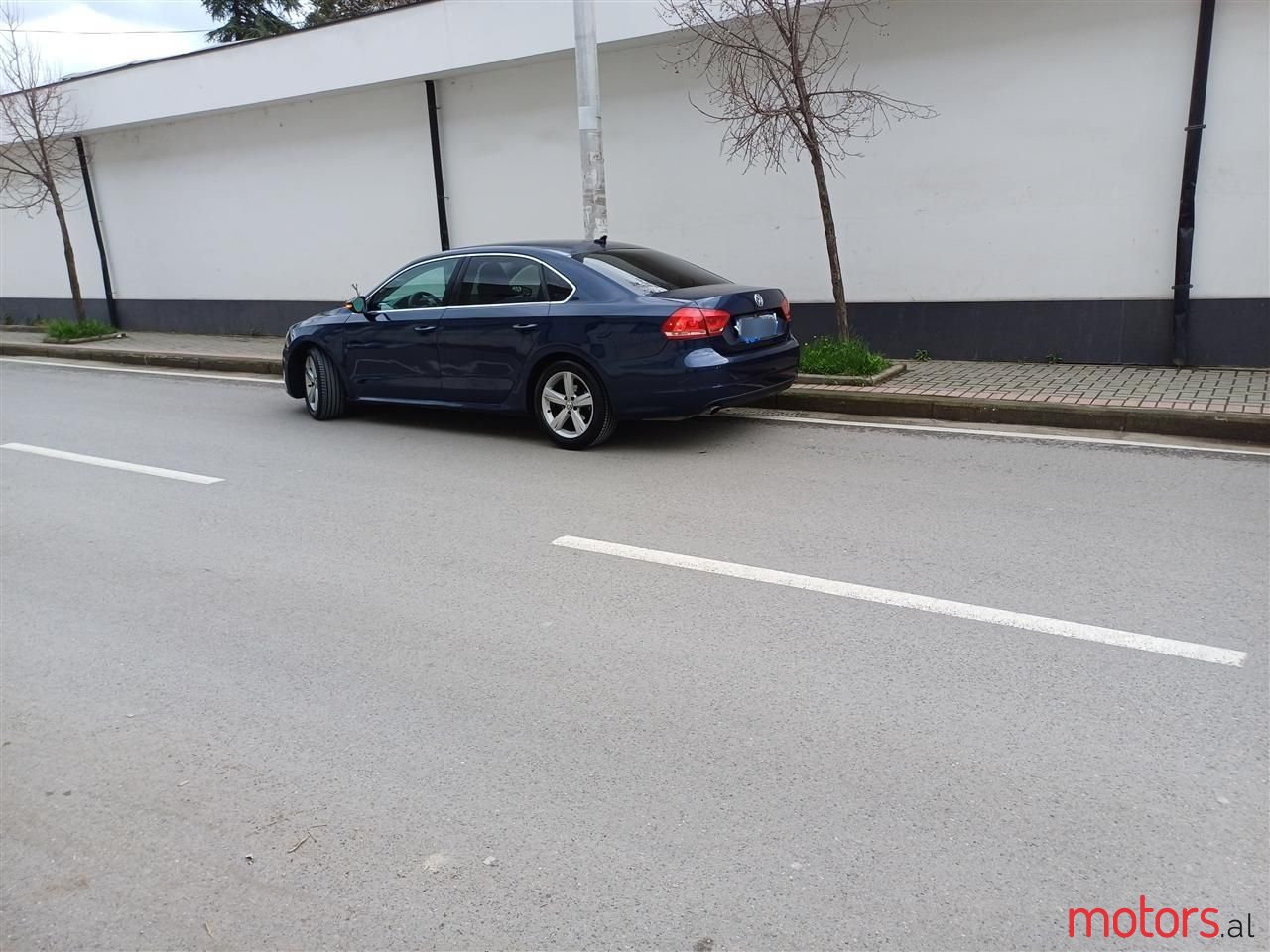 2013' Volkswagen Passat photo #5