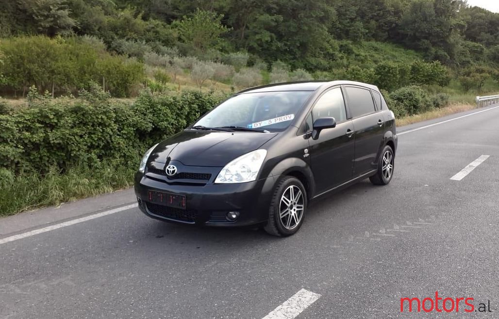 2007' Toyota Corolla Verso photo #1
