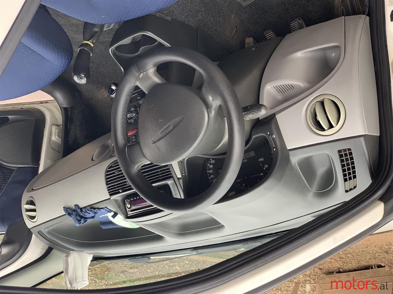 2000' Fiat Punto photo #2