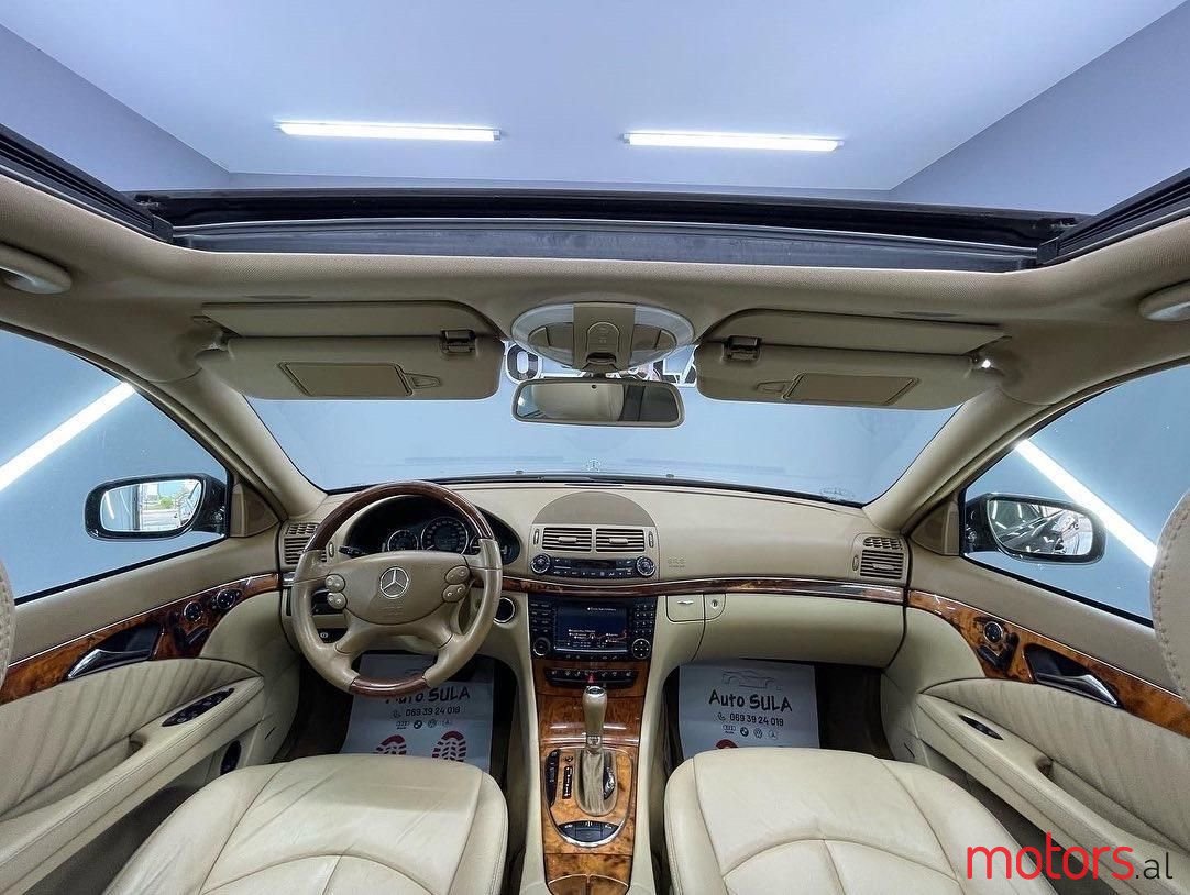 2008' Mercedes-Benz E 420 photo #2