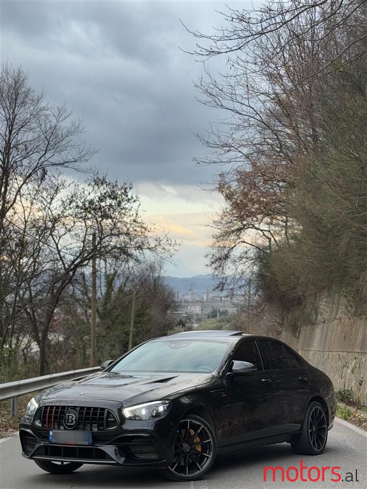 2017' Mercedes-Benz E 220 photo #1