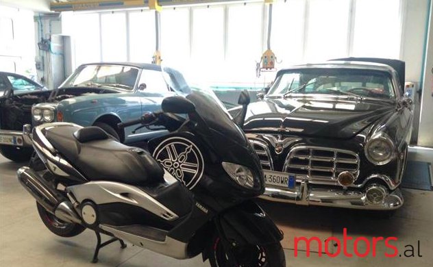 2001' Yamaha TMAX photo #3