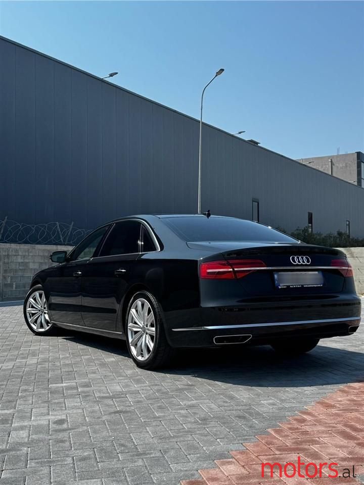 2017' Audi A8 photo #4