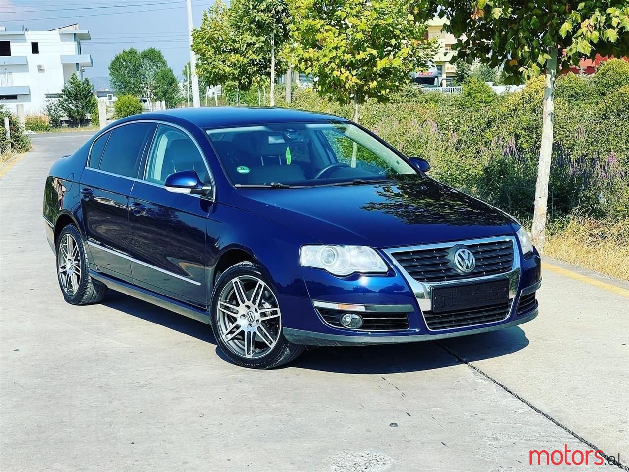 2006' Volkswagen Passat photo #2