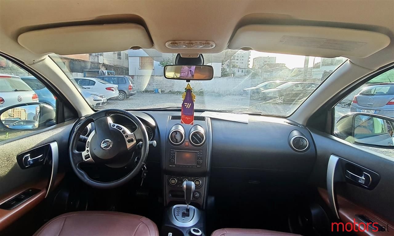 2011' Nissan Qashqai photo #3