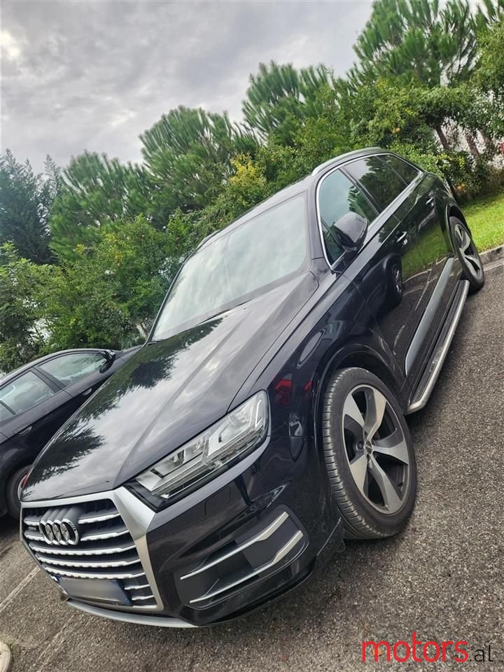 2016' Audi Q7 photo #2