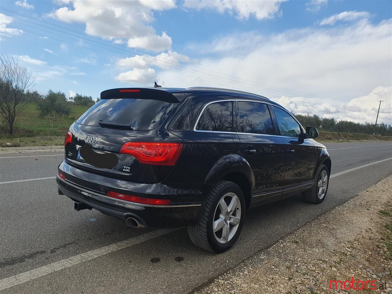 2013' Audi Q7 photo #6