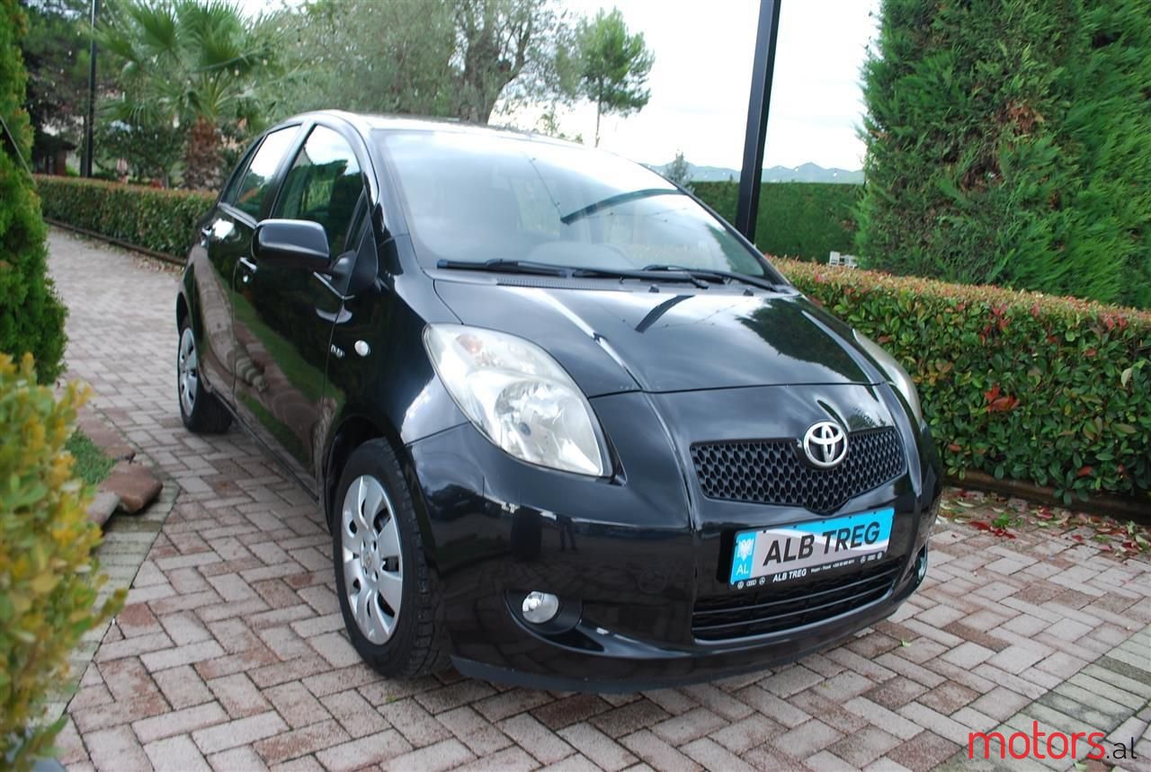 2006' Toyota Yaris photo #4