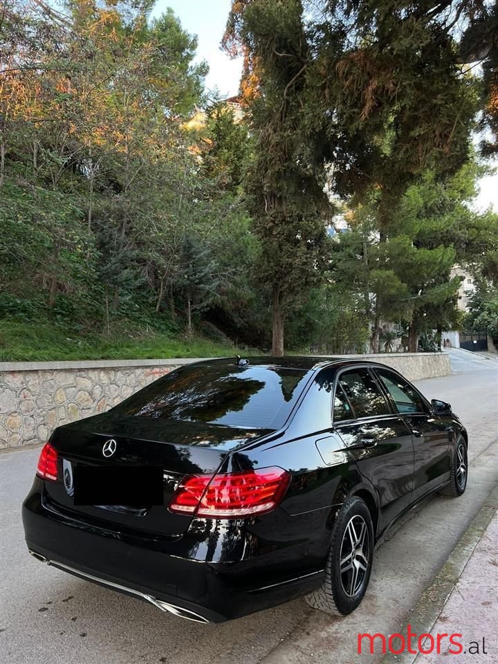 2015' Mercedes-Benz E 200 photo #3