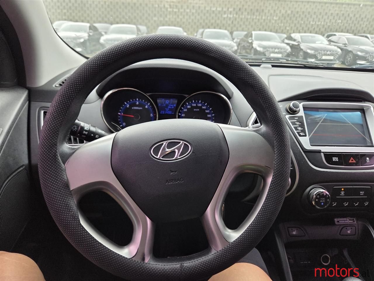 2012' Hyundai Tucson photo #3