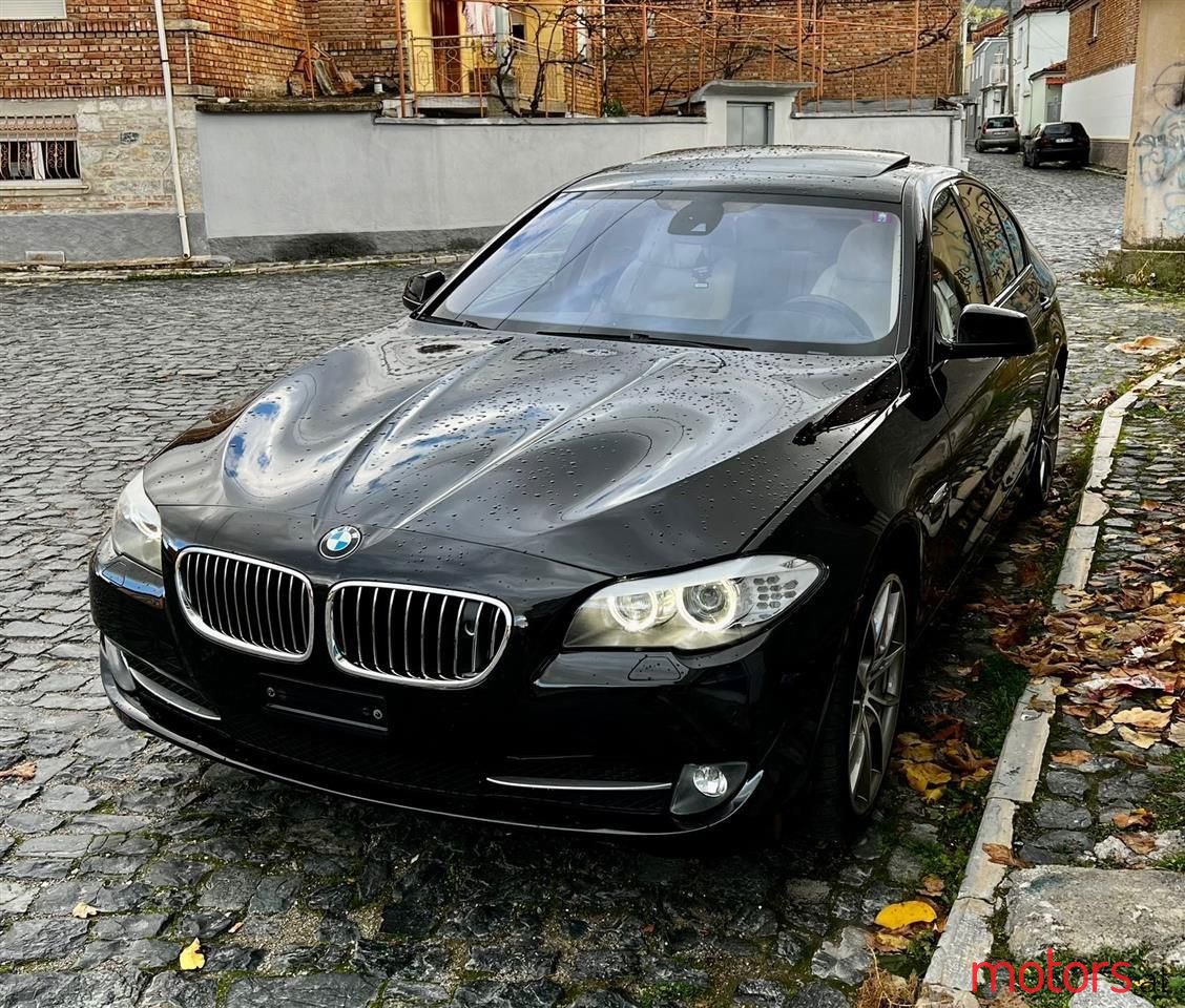 2010' BMW 550 photo #3