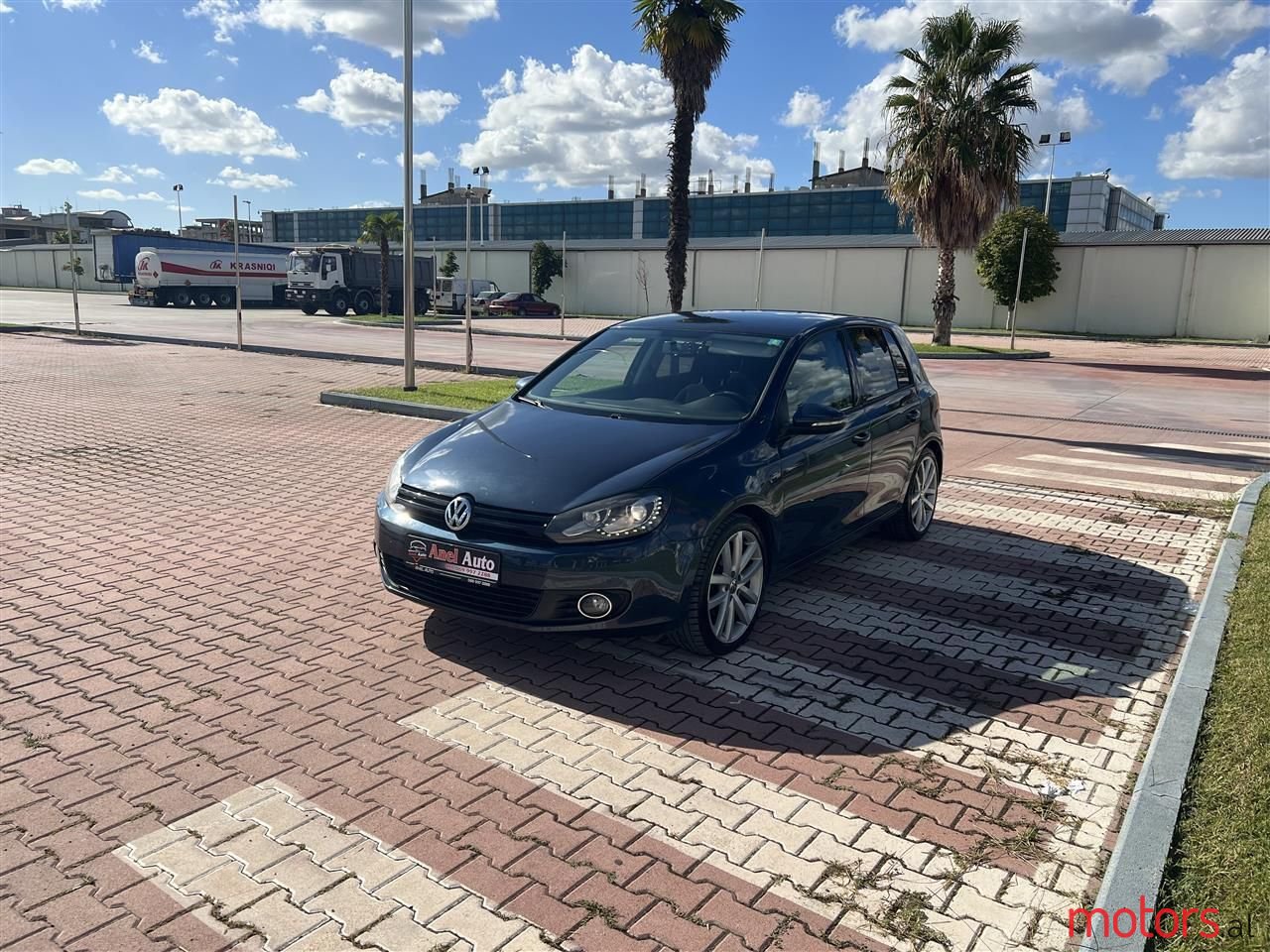 2012' Volkswagen Golf photo #1