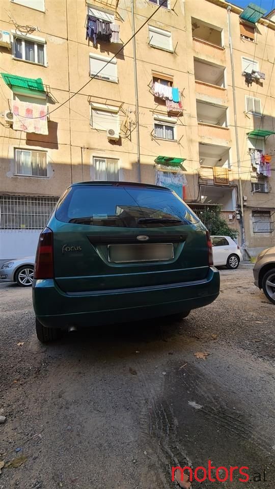 2000' Ford Focus photo #4