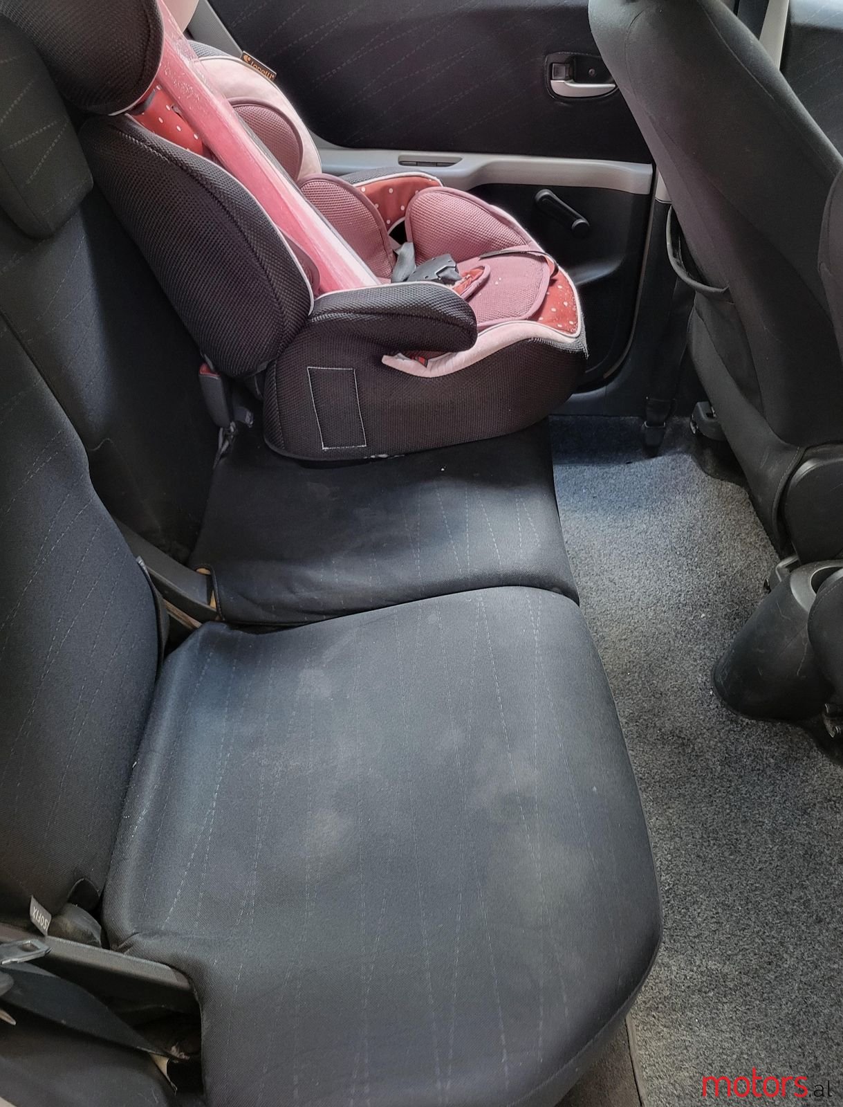 2007' Toyota Yaris photo #3