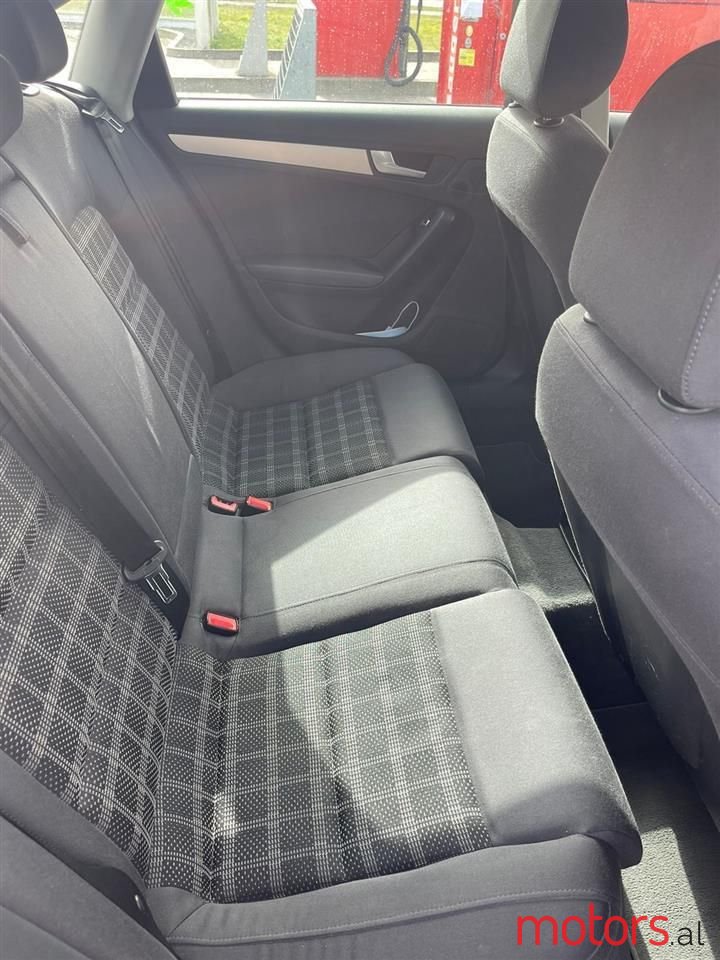 2013' Audi A4 photo #6