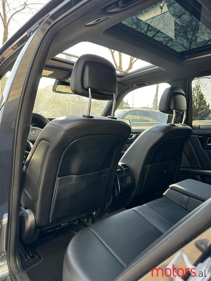 2014' Mercedes-Benz GLK 250 photo #4