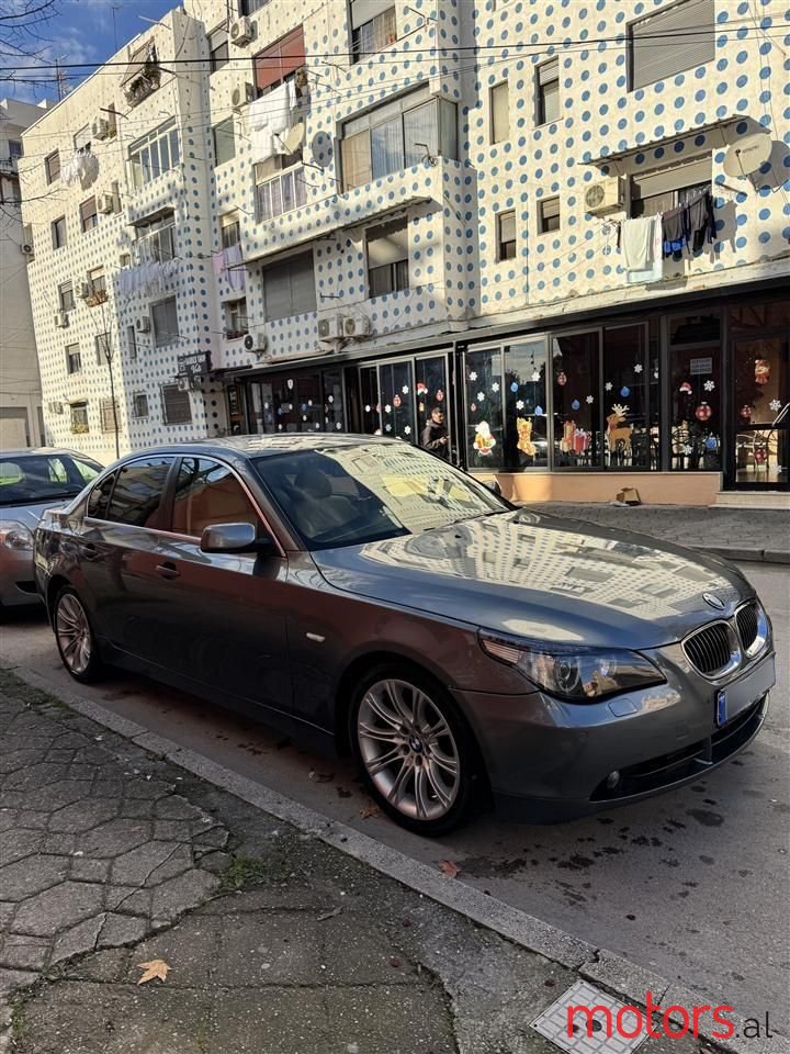 2006' BMW 530 photo #2