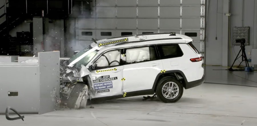 See 2023 Jeep Grand Cherokee Crash Its Way To IIHS Top Safety Pick + Rating