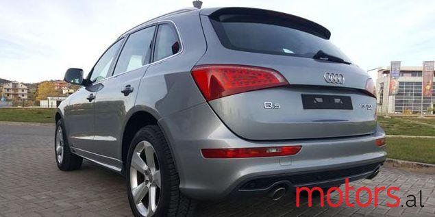 2009' Audi Q5 photo #1