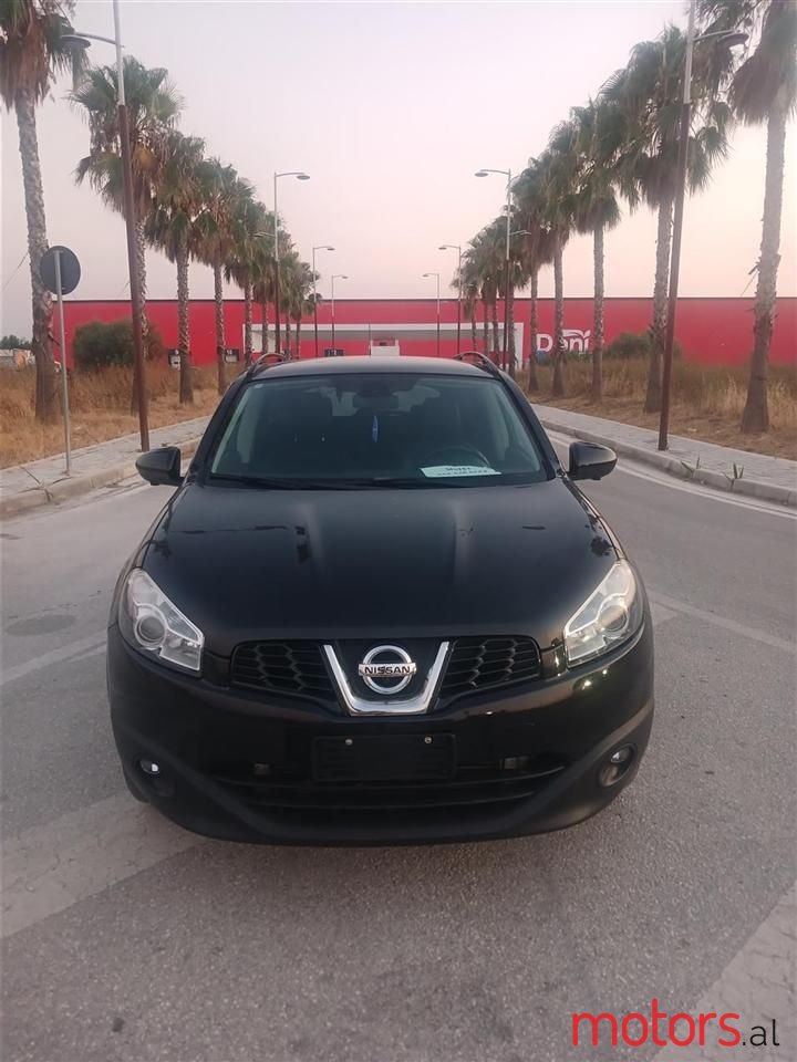 2013' Nissan Qashqai photo #1