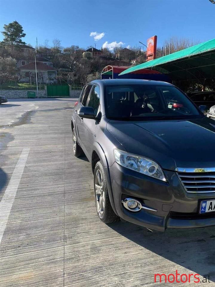 2011' Toyota RAV4 photo #4