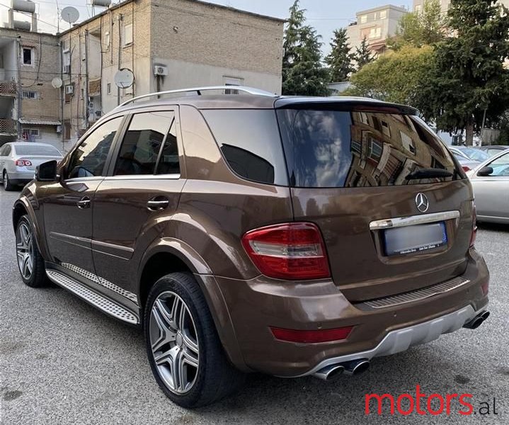 2010' Mercedes-Benz ML 350 photo #2