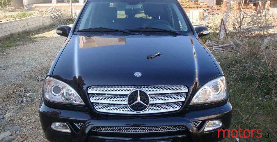 2004' Mercedes-Benz ML 270 photo #1